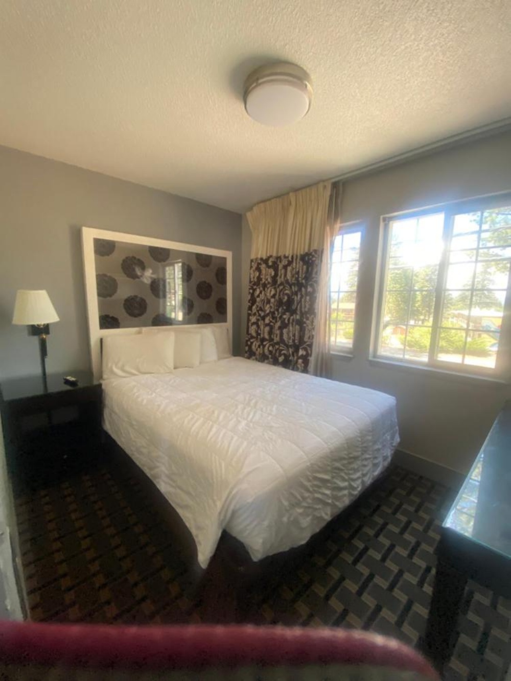 Budget INN At The Heavenly Gondola